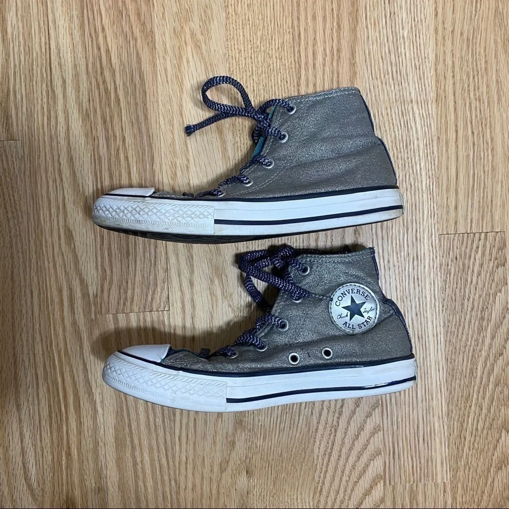 Converse Silver High Top Sneakers Sz 1.5 Kids Youth Shoes